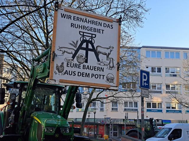 Die Bauern in und in der Nähe des Ruhrgebiets haben natürlich oft die besondere Chancen auf Direktvermarktung ihr Produkte ohne vollständig auf preisdrückende Knebelverträge mit den großen Einzelhandelsketten angewiesen zu sein. | Foto: Walter Wandtke