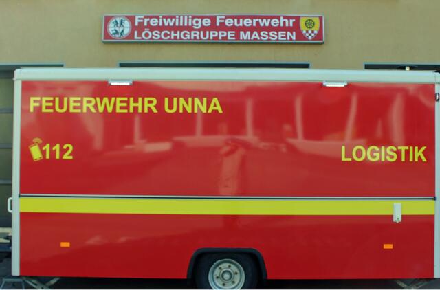 Fahrzeug  der Verpflegungseinheit Logistik  | Foto: © Jürgen Thoms 