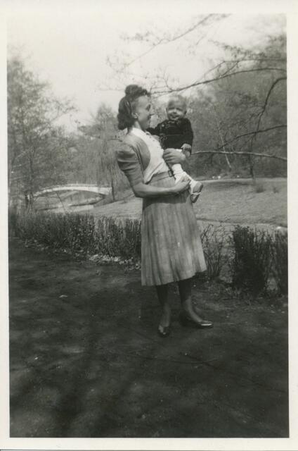 1949 Ostern im Hiltroper Park 