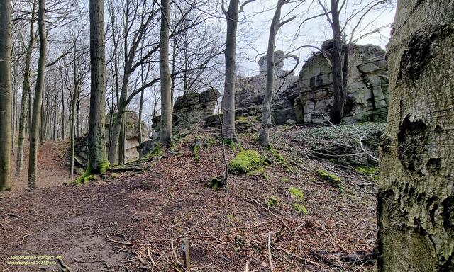 rauf und runter abenteuerlich spazieren :-))))