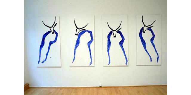 Zeichnung und Plastiken Neue Ausstellung von Künstler Abi Shek „Spuren