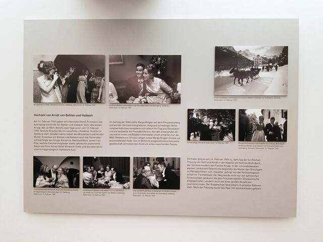 Fotoreportage zur Hochzeit von Arndt von Bohlen und Halbach mit Henriette von Auersperg. Blick in die Ausstellung"Unterwegs mit Marga Kingler - Pressefotografin im Ruhrgebiet".