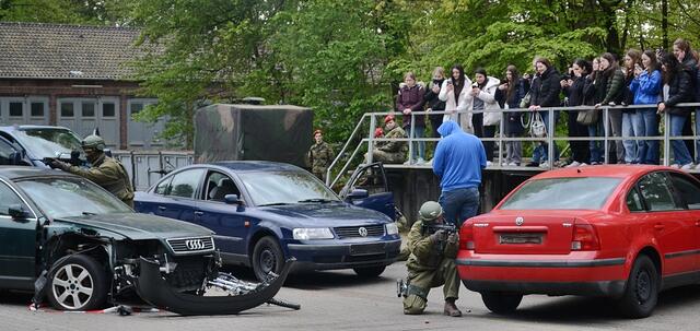 Spannende dynamische Vorführung: "Zugriff" | Foto: Horst Nauen
