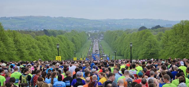 Rund 19.000 Teilnehmer waren in Belfast laut Veranstalter unterwegs. | Foto: privat