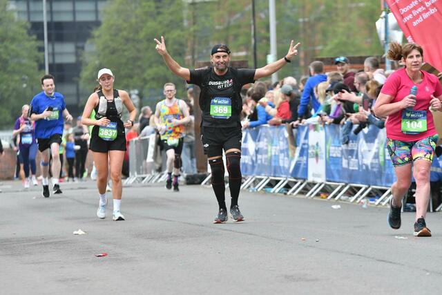 In Belfast lief Pater Tobias Breer den 204. Marathon in seiner Karriere. | Foto: privat
