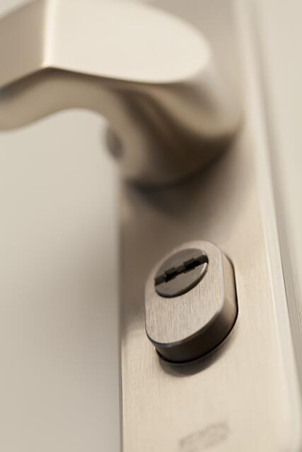 Sicherheitsschloss mit Aufbohrschutz
3744 x 5616 Px, 300 dpi
Quelle: www.polizei-beratung.de