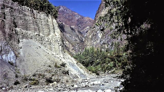 Die Klamm nach Manang