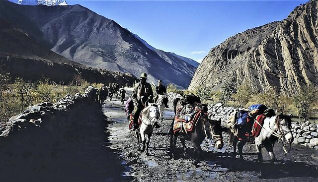 Nepalische Armee nach Tibet 