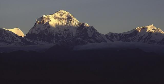 Dhaulagiri im Morgenlicht