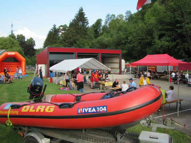 Auf dem Gelände der Ortsgruppe Hattingen geht es am Nachmittag ganz gechillt zu | Foto: K. Engelhardt