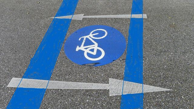 Die blaue Linie, Beginn Radstraße