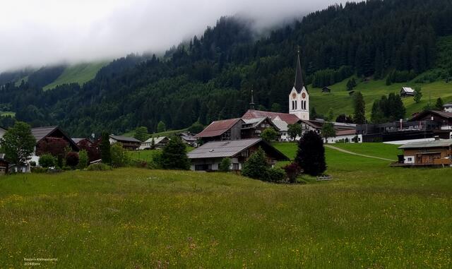 der größte Ort der Region auf knapp 1000/1100 Metern´...
Riezlern♥