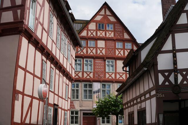 Heistermann von Ziehlbergscher Adelshof, erbaut1517 und 1537 sowie später umgebaut. Ehemaliger Propsteihof eines Stiftes und einst Lehnshof von Kloster Corvey.