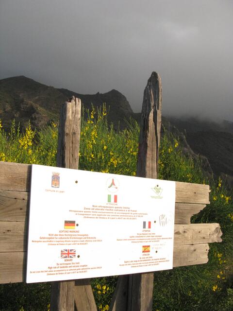 Ab hier ist der Aufstieg nur noch mit Bergführer möglich.