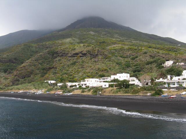 Vom Nebel umhüllt, Stromboli