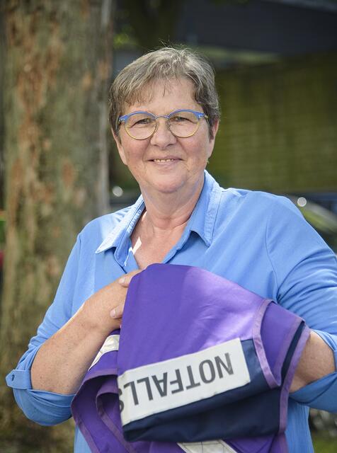 Barbara Strunk, Rentnerin, ist Notfallseelsorgerin in Ausbildung. | Foto: Kirchenkreis Essen/Alexandra Roth