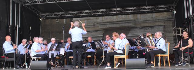 Seniorentag in der Kreisstadt Unna 2024 -Duinstedenkapel aus der Partnerstadt  Waalwijk | Foto: © Jürgen Thoms  