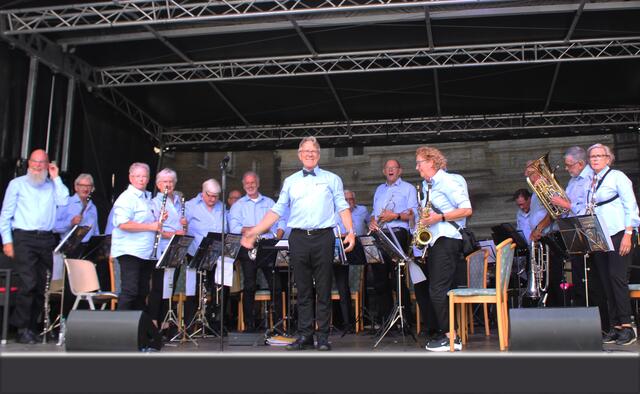 Seniorentag in der Kreisstadt Unna 2024 -Duinstedenkapel aus der Partnerstadt  Waalwijk | Foto: © Jürgen Thoms  