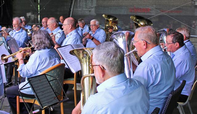 Seniorentag in der Kreisstadt Unna 2024 -Duinstedenkapel aus der Partnerstadt  Waalwijk | Foto: © Jürgen Thoms  