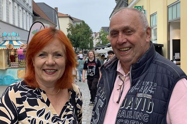 Rita Weißenberg  ( VHS-Leiterin bis Juni 2020) und Franz Josef Klems  | Foto: © Jürgen Thoms 