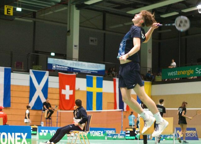 ... mit zum Teil spektakulären Flugeinlagen ... | Foto: Grün-Weiß Mülheim