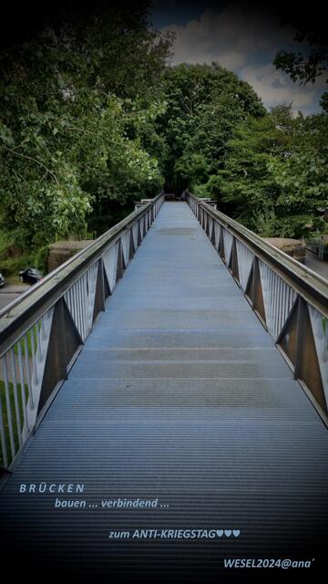 über 7 Brücken musst Du gehn´...

hier ist schon´mal´EINE !