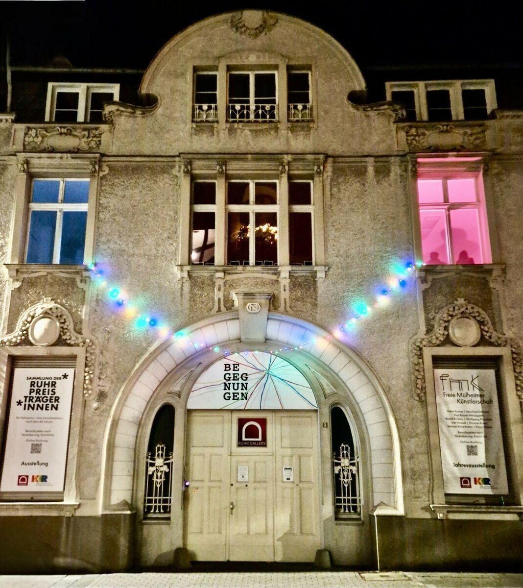 Beherbergt die Sammlung Ruhrpreisträgerinnen und Ruhrpreisträger 'BILDENDE KUNST' : Villa Artis in der "kleinen" Ruhrstraße 3 / Ecke Delle - direkt am Innenstadtpark 'Ruhranlage' | Foto: Barbara Freitag, KKRR