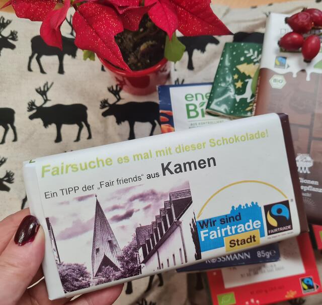 Die beliebte Kamener Schokolade (genauer: mit Kamener Banderole) gibt es nur zu besonderen Anlässen, im Rahmen von Fairtrade-Aktionen.