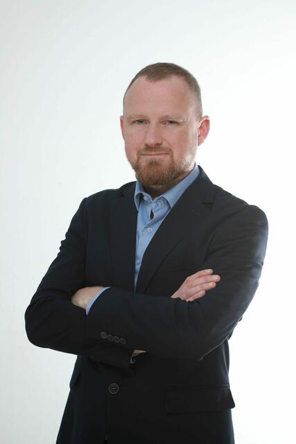 "Ich habe mich über den Antrag der AfD gefreut, weil er die Unterschiede zwischen BSW und AfD aufs Papier bringt, vor allen Dingen bei den sogenannten Lösungen für das Land.", erklärt Christian Leye (BSW).