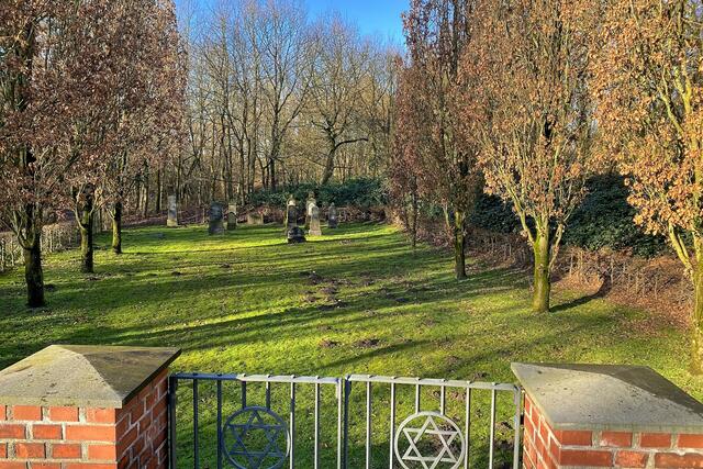 Der Alte jüdische Friedhof (1878 angelegt) steht als Gesamtdenkmal unter Schutz.  | Foto: ©Margot Klütsch
