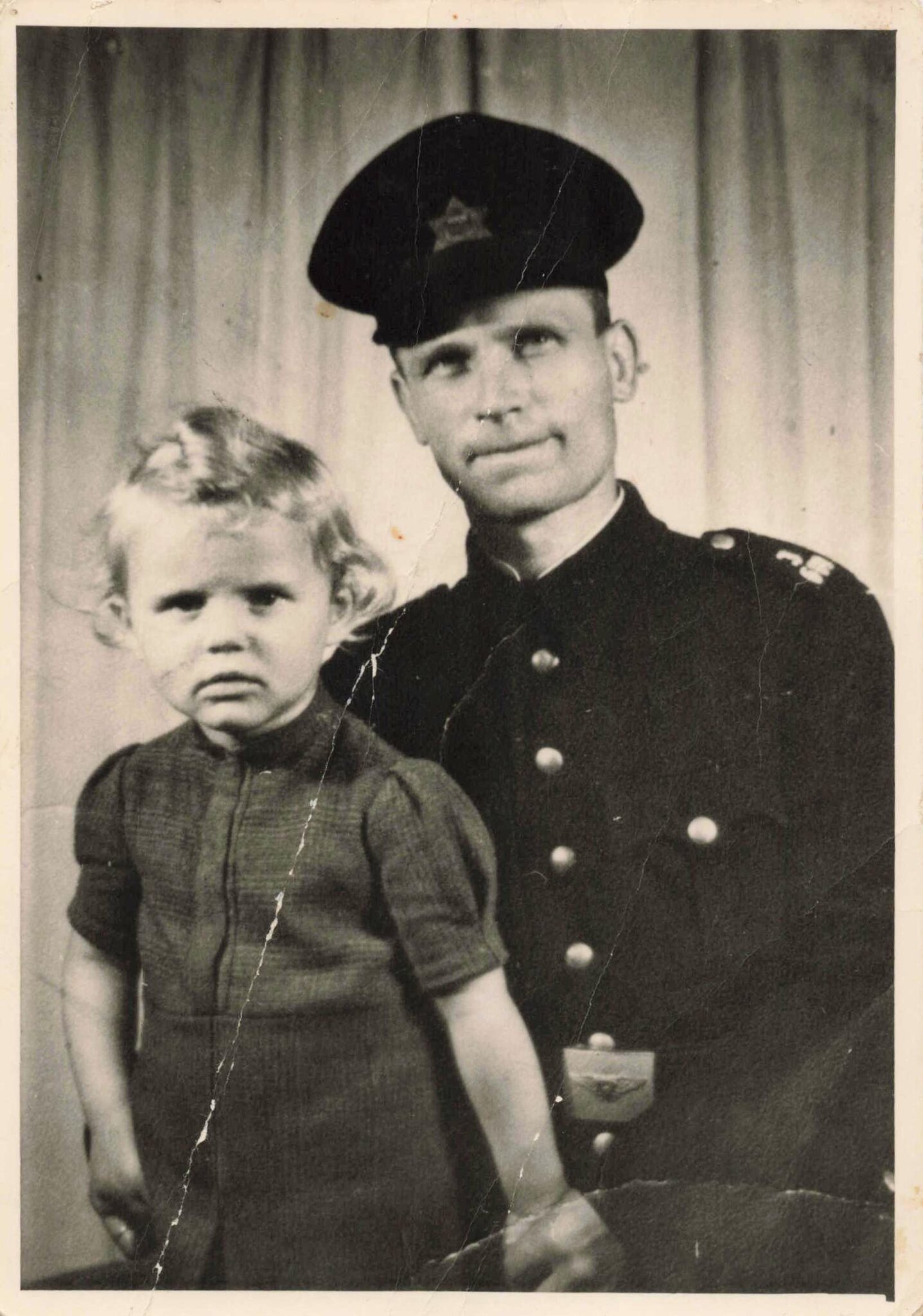 Mein Opa War Sturmführer Bei Der Ss Digitale Akten bringen Klarheit: War mein Opa ein Nazi? - Duisburg