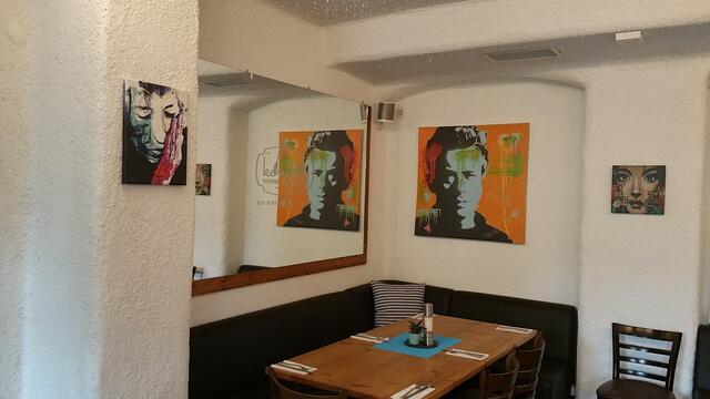 Ausstellung im Konfetti
URBAN ART by Bronco54, the Freewheelin'
Slg Bronco54 y Irena Maria Merkel | Foto: Fotoarchiv Merkel und Merkel, Bronco54