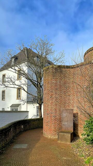 Anatol: Köngsstuhl (1969) | Foto: ©Margot Klütsch