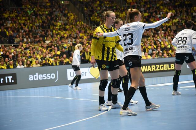 Sonderbewachung für den schwedischen Turm in der  Schlacht , für Emma Olsson. Konnte sich im Laufe des Spieles immer besser durchsetzen...Säule des Teams gen Siofok...