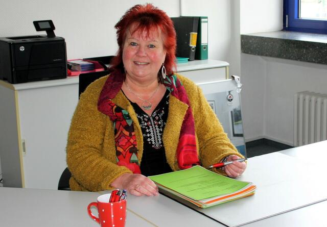 Bezirksbürgermeisterin Beate Lieske freut sich schon auf den Prinzenempfang am Dienstag und lädt die Bürgerinnen und Bürger herzlich zum fröhlichen Mitfeiern ein.
Foto: Reiner Terhorst