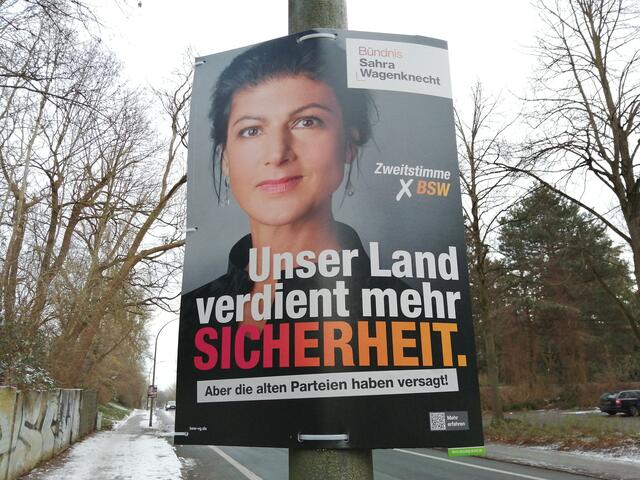 Sahra Wagenknecht (BSW) fordert eine Woche vor der Bundestagswahl 2025 ein voll arbeitsfähiges BAMF (Bundesamt für Migration und Flüchtlinge). 