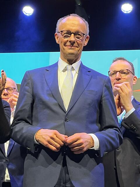 Oberhausen: Rambo Zambo? In Erwartung auf das Wahlergebnis am Sonntag, 23. Februar: Friedrich Merz.  | Foto: Andrea Becker