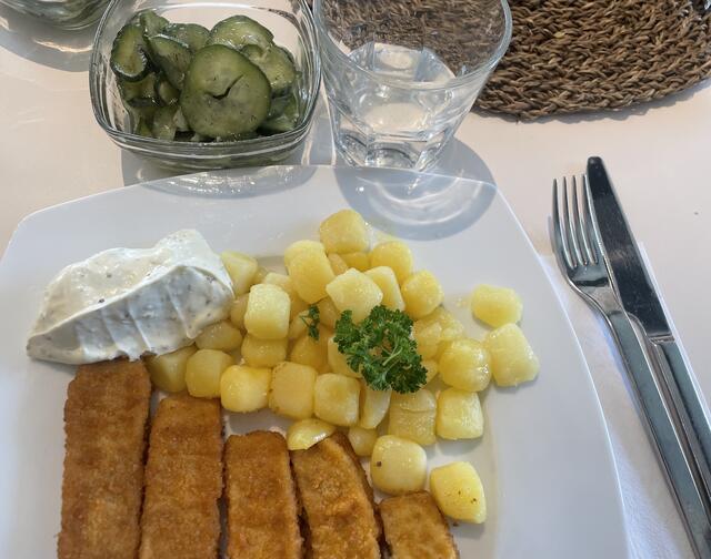 Essen im Cafe Frau Heye