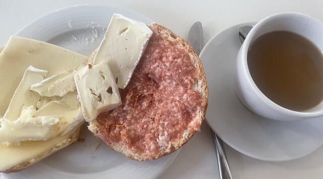 Frühstück im Kirchencafe