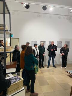Klaus Wiesel bei der Eröffnung der Schau "ERROR" im M.F.F. | Foto: Mülheimer Kunstverein und Kunstförderverein KKRR
