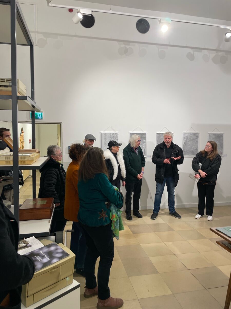 Klaus Wiesel bei der Eröffnung der Schau "ERROR" im M.F.F. | Foto: Mülheimer Kunstverein und Kunstförderverein KKRR