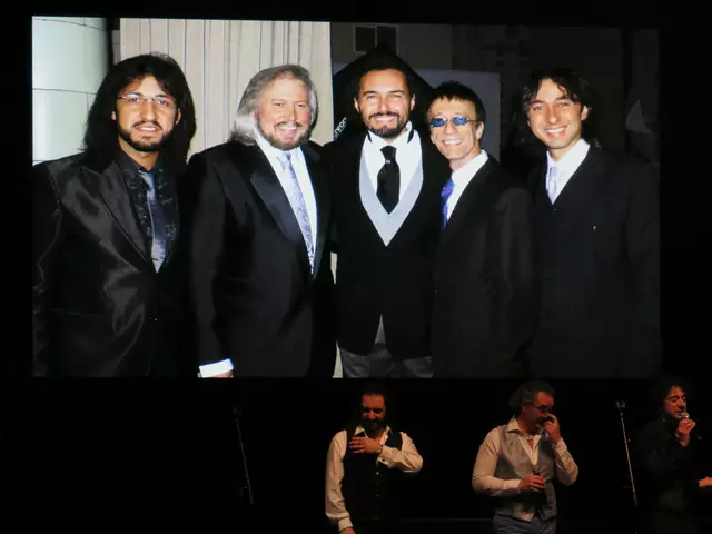 Italian Bee Gees meet Bee Gees | Foto: umbehaue