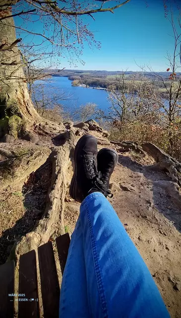 AUSRUHEN mit solch einem BLICK...
schöner Feierabend♥