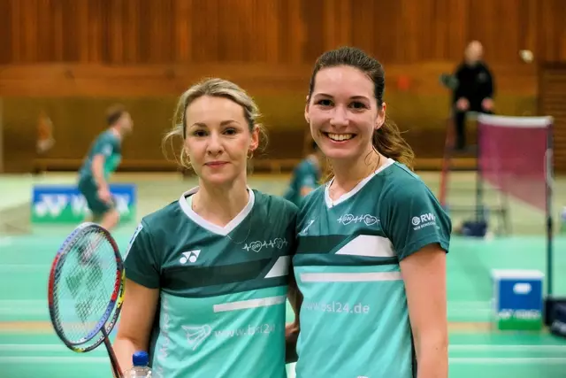 Lea-Lyn Stremlau und Maria Kuse sind gut drauf | Foto: Grün-Weiß Mülheim