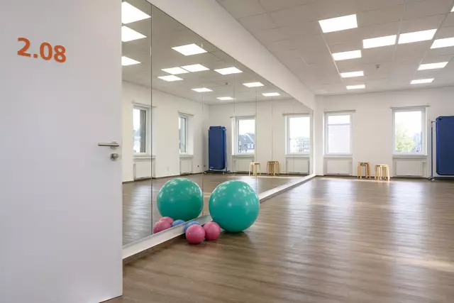 Urheber: Uwe Ernst
Copyright: VHS Mülheim an der Ruhr