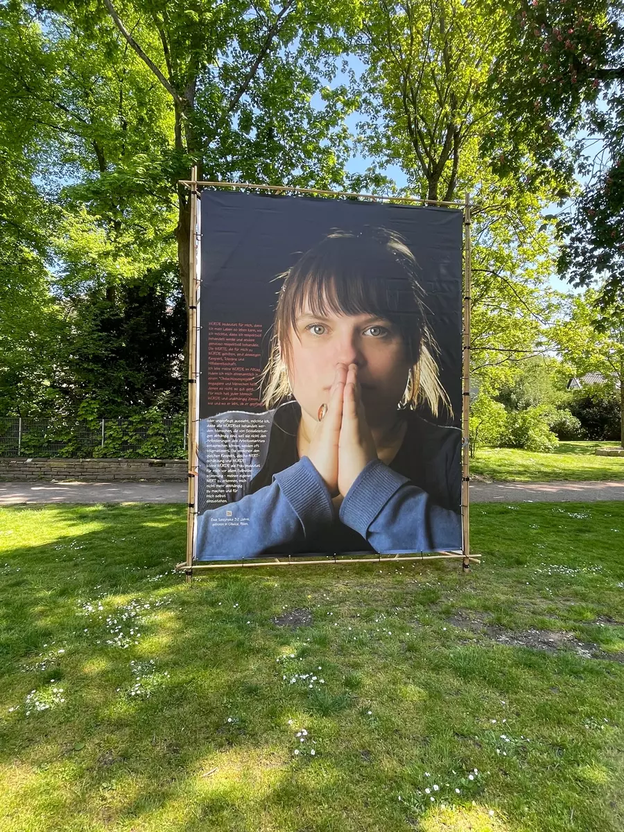 Beeindruckende Begegnungen mit Menschen in der Ruhrtalstadt Mülheim in Nordrhein-Westfalen - der Kunststadt im Ruhrgebiet | Foto: Mülheimer Kunstverein KKRR, Delle 54-60
