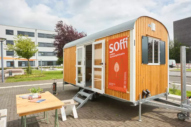 Ankerpunkt der Nachhaltigkeitswoche ist „Soffi“, das mobile Nachhaltigkeitsbüro der FH Dortmund. | Foto: Foto: FH Dortmund / Florian Freimuth