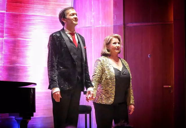 Alex Parker&amp;Gabriela Benesch