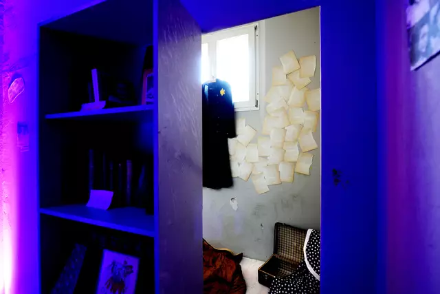 Das Versteck von Anne Frank, das gemeinsam mit Auszubildenden der Firma Marschmann gestaltet wurde Foto: Klaus Dieker