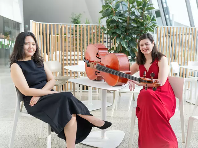 Die Cellistin Pauline Stephan (r.) und die Pianistin Jiwon Kim treten am Donnerstag, 5. Juni, im Emil Schumacher Museum auf. Foto: Stadt Hagen